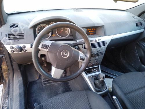 Egr OPEL ASTRA H GTC (A04) 1.9 CDTI (L08) | BP31982684M69 