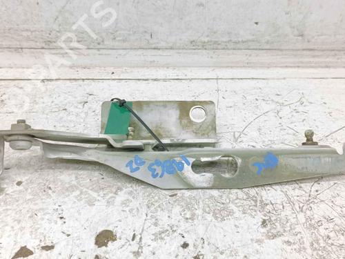 Used Hinge/Door check strap Hinge/Door check strap VOLVO V60 I (155) 2.4 D6 Plug in Hybrid AWD (215 hp) 40296419 40296419