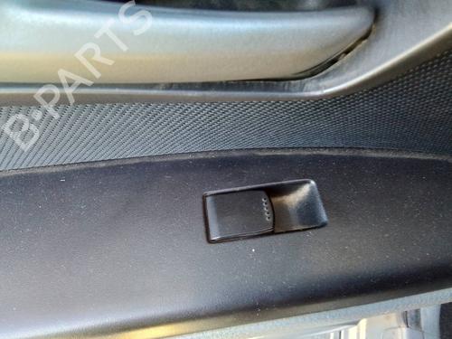 Used Left rear window switch Left rear window switch 35815657 35815657