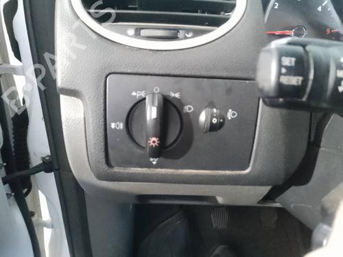 headlight-switch-ford-focus-ii-da_-hcp-dp-2004-2005-2006-2007-2008-2009-2010-2011-2012-2013-35818102 main image