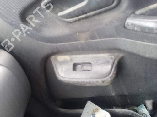 Used Right front window switch Right front window switch 35816606 35816606