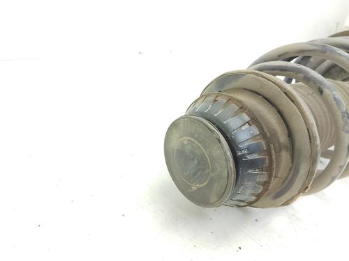 Left front shock absorber TOYOTA YARIS (_P13_) 1.5 Hybrid (NHP130_, NHP130) | BP19063409M16 