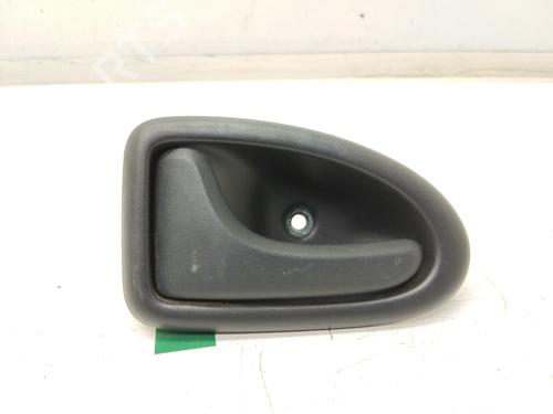 Used Front left interior door handle RENAULT MEGANE I Classic (LA0/1_) [1996-2008]  26023523