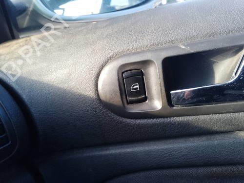 Used Right front window switch Right front window switch 35817006 35817006
