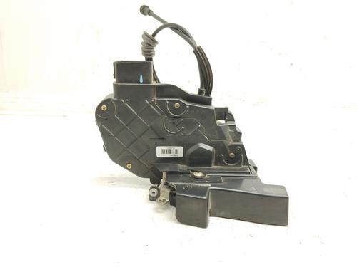 Used Front left lock VOLVO S40 II (544) 2.0 D (136 hp) 29306751