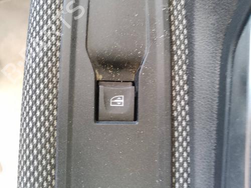 Used Right front window switch Right front window switch 38306045 38306045