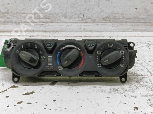 Used Climate control Climate control 38486629 38486629