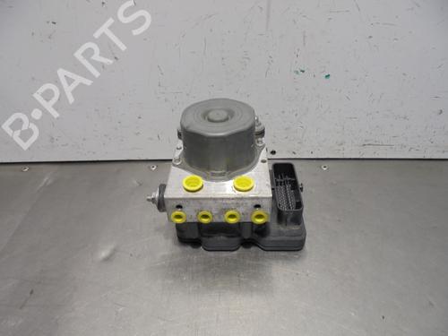 Used ABS pump MERCEDES-BENZ CLA Coupe (C117) CLA 220 CDI / d (117.303) (177 hp) 13471453