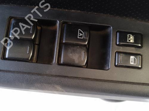 Used Left front window switch Left front window switch 35817961 35817961