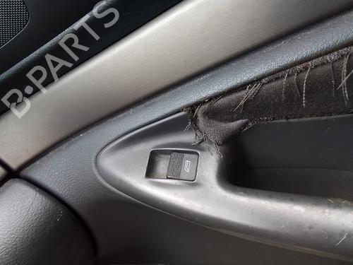Used Right front window switch Right front window switch 35816456 35816456