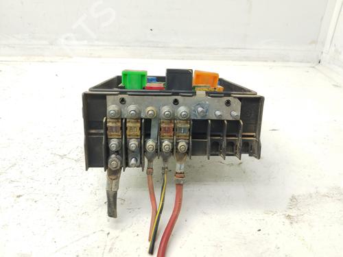 Fuse box VW CADDY III MPV (2KB, 2KJ, 2CB, 2CJ) | BP30513257E1