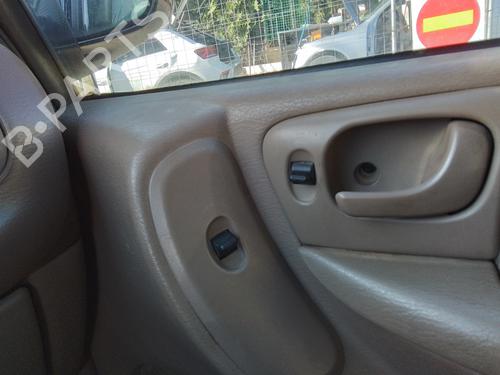 right-front-window-switch-chrysler-voyager-iv-rg-rs-1999-2000-2001-2002-2003-2004-2005-2006-2007-2008-35816371 main image