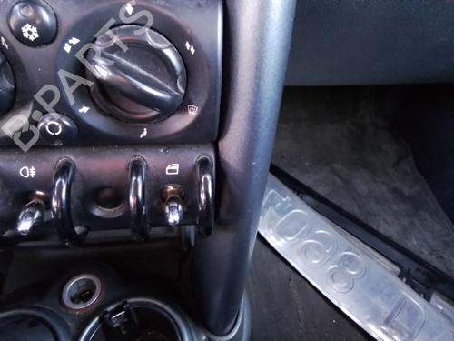 right-front-window-switch-mini-mini-r50-r53-2001-2002-2003-2004-2005-2006-35816143 main image