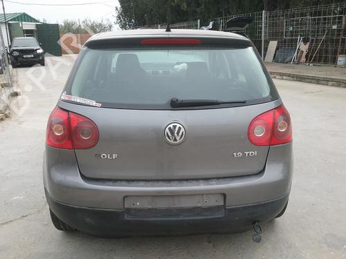 Fuse box VW GOLF V (1K1) 1.9 TDI | BP13472395E1 