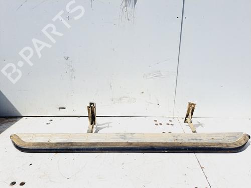 Used Step Step NISSAN TERRANO II (R20) [1992-2007] 19262624 19262624