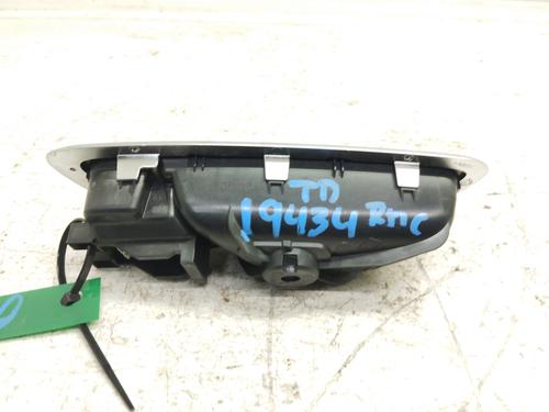 Klamka wewnętrzna drzwi tylnych prawych RENAULT SCÉNIC IV (J9_) | BP30792423I16