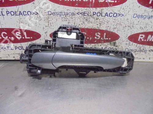 Used Rear left exterior door handle MERCEDES-BENZ C-CLASS (W204) C 200 CDI (204.007, 204.006) (136 hp) 13425572
