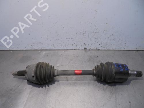 Used Left front driveshaft HYUNDAI TUCSON (JM) 2.0 CRDi (113 hp) 13426545