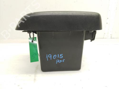 Used Armrest / Center console LAND ROVER FREELANDER I (L314) 2.0 Td4 4x4 (112 hp) 27702534