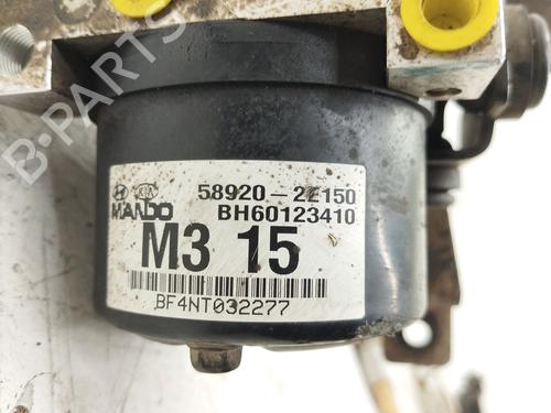 ABS pump KIA SPORTAGE II (JE_, KM_) 2.0 CRDi | BP30883823M43