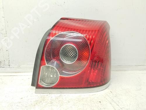 Høyre baklys TOYOTA AVENSIS (_T25_) [2003-2008]  30545191