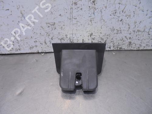 Tailgate lock AUDI A3 Sportback (8VA, 8VF) 30 TDI (115 hp) 8R0827505A | 8R0827505A | ELECTRICA 5 PUERTAS  |