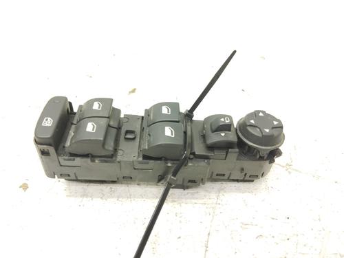 BP30175717I27 main image