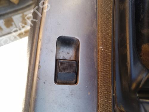 Used Right rear window switch Right rear window switch 35816808 35816808