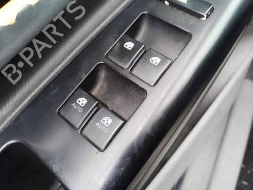 left-front-window-switch-kia-ceed-hatchback-ed-2006-2007-2008-2009-2010-2011-2012-35816692 main image