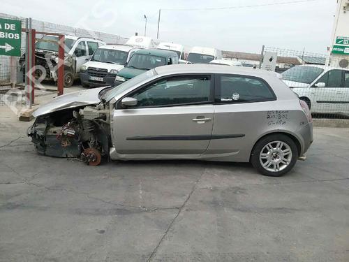 Left front window motor FIAT STILO (192_) 1.6 16V (192_XB1A) | BP13463872E21 