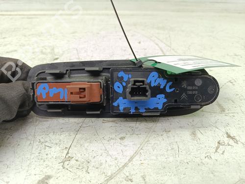 Left front window switch PEUGEOT 407 Coupe (6C_) 2.7 HDi | BP31755964I27