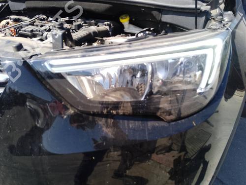 Left headlight OPEL CROSSLAND X / CROSSLAND (P17, P2QO) 1.5 Turbo D (75) | BP30124235C28 