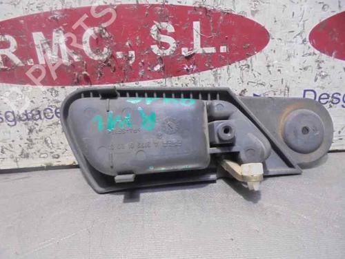 Front left interior door handle MERCEDES-BENZ C-CLASS (W203) C 200 CDI (203.004) | BP13424929I13 
