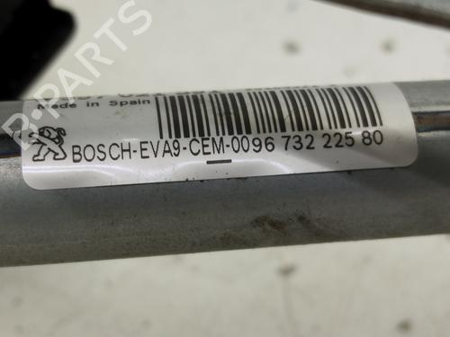 Front wiper motor PEUGEOT 208 I (CA_, CC_) 1.2 VTI 82 | BP21393681M29 