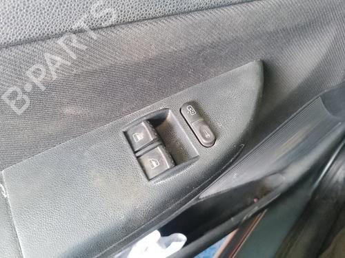 Used Left front window switch Left front window switch 35818715 35818715