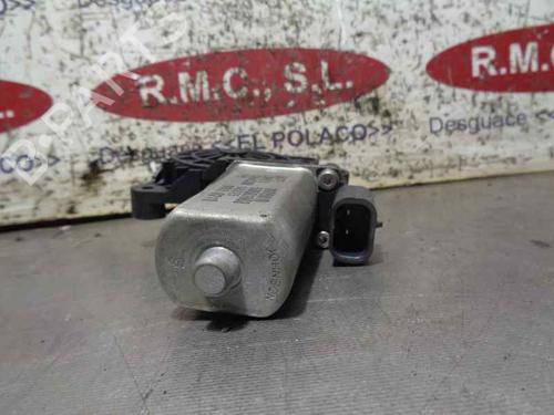 Left front window motor FIAT STILO (192_) 1.4 16V (192AXH1B, 192BXH1B) | BP13469437E21 