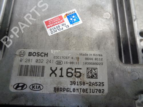 Engine control unit (ECU) KIA CARENS IV 1.7 CRDi | BP13644300M57 - Image 3