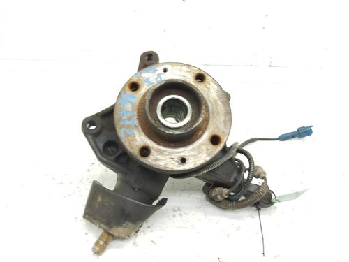 Used Left front steering knuckle CITROËN C5 I (DC_) 2.0 HDi (DCRHZB, DCRHZE) (109 hp) 25032401