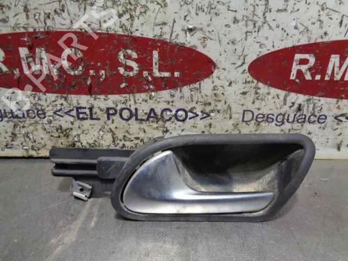 Used Rear left interior door handle Rear left interior door handle VW GOLF V (1K1) 1.9 TDI (105 hp) 13425391 13425391