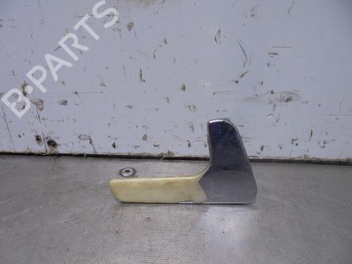 Used Front right interior door handle SEAT CORDOBA (6K1, 6K2) 1.4 i (60 hp) 13461784