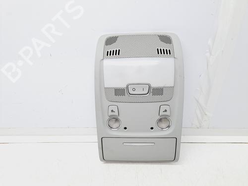 Interior roof light AUDI A4 B8 (8K2) 2.0 TDI 8T0947135BF |
