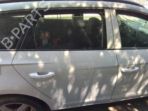 right-rear-door-seat-leon-st-5f8-2012-2013-2014-2015-2016-2017-2018-2019-2020-35815654 main image