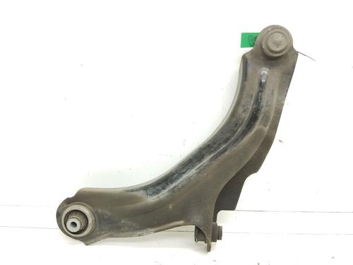 Used Right front suspension arm RENAULT CLIO IV (BH_) 1.2 TCe 120 (BHM0) (120 hp) 24452745