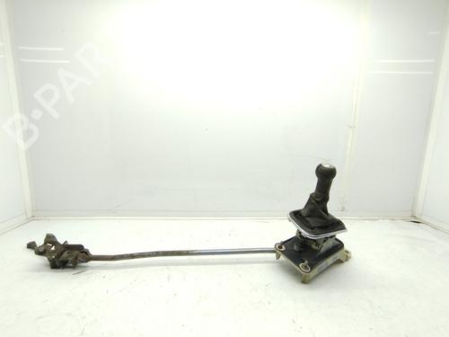 Used Gear lever VW GOLF IV (1J1) [1997-2008]  29505282