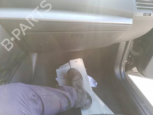 glove-box-bmw-1-e87-2003-2004-2005-2006-2007-2008-2009-2010-2011-2012-2013-35817632 main image