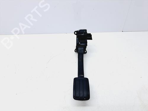 Used Pedal PEUGEOT 3008 II SUV (MC_, MR_, MJ_, M4_) 1.5 BlueHDi 130 (131 hp) 13472785