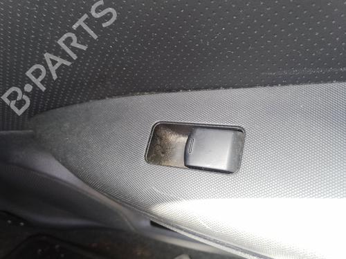 Used Right front window switch Right front window switch 35817278 35817278