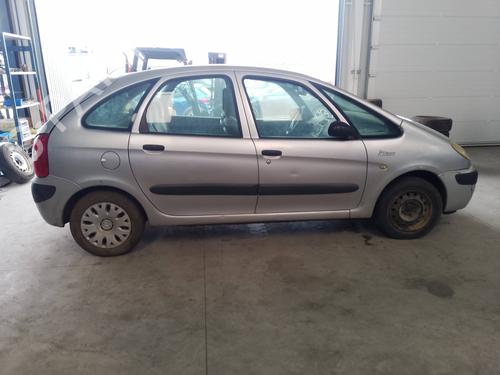 Right mirror CITROËN XSARA PICASSO (N68) 1.6 HDi | BP31042182C27