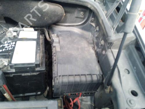 Used Fuse box Fuse box VW TOURAN (1T1, 1T2) 1.4 TSI (140 hp) 39713552 39713552
