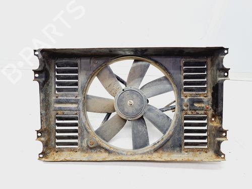 Used Radiator fan VW PASSAT B3/B4 (3A2, 35I) [1988-1997]  18569365